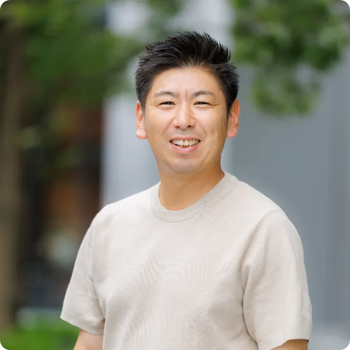 営業部の先輩社員